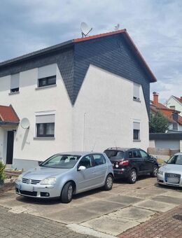 Teilvermietetes 2-Familienhaus mit großem Garten - Nidderau