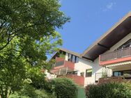 Sehr schöne DG-Wohnung mit Balkon im begehrten Pforzheimer Rodgebiet! - Pforzheim