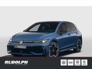 VW Golf, 1.5 eTSI R-Line El Panodach, Jahr 2022 - Leuna