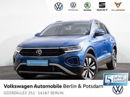 VW T-Roc, 1.5 TSI Move, Jahr 2023 - Berlin