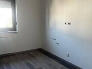 3,5 Zi.-Wohnung, 83qm, 1. OG, mit Einbauküche, ohne Balkon - Oberhausen