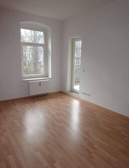 1. OG + Südbalkon + offene Küche - frei ab 1.11.25 - Chemnitz