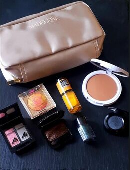 8 teiliges Make up Set inkl. Tasche - unbenutzt - München