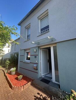 Familienfreundliches Reihenhaus in Top-Lage von Kaiserslautern - mit Garten, Garage & Stellplatz - Kaiserslautern