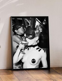 Poster Wandbild Bild Kunstdruck Ellen von Unwerth Playboy Bunny - Wegberg