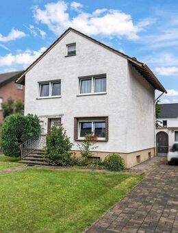*Provisionsfrei* vermietetes Einfamilienhaus in Paderborn - Paderborn