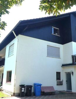 GANESHA-IMMOBILIEN... schöne große Obergeschoßwohnung mit Fernblick zu vermieten ! - Lützelbach