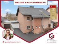 Familienfreundliche Doppelhaushälfte auf großem Grundstück mit Kaminofen, Einbauküche und Garage - Vettweiß