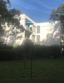 KAPITALANLAGEI ! Vermietete 2-Zimmer mit schöner Loggia in der Nordweststadt - Frankfurt (Main)