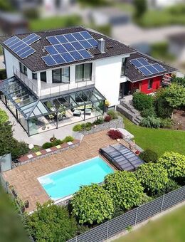 Ein Paradies im Grünen - stilvolles Haus mit Pool und Weitblick - Beste Verbindung von Natur, Ruhe und Stadtnähe - Hengersberg