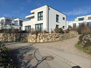 Moderne Residenz mit Einliegerwohnung und großer Dachterrasse in begehrter Lage - Binz (Ostseebad)