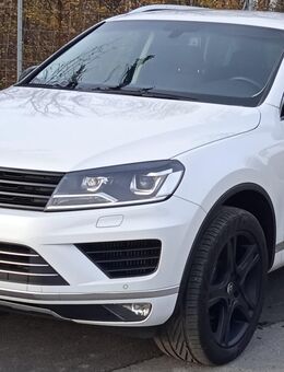 VW Touareg 3.0 V6 TDI BMT Terrain Tech 4 Motion - Haselbachtal