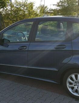 Mercedes A klasse 170 Benzin / LPG Panorama Dach Tüv bis 07 /2026 - Hanau (Brüder-Grimm-Stadt) Kleinauheim