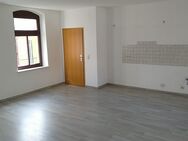 Ruhige 2-Raum-Dachgeschoß-Wohnung in zentraler Lage - Reichenbach (Vogtland)