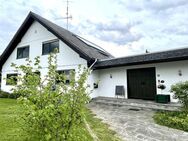 Einfamilienhaus mit Einliegerwohnung und Traumgrundstück in Nörvenich - Nörvenich