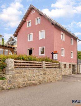 Behinderten und Rollstuhlgerechtes Mehrfamilienhaus mit Aufzug, Sonnenterrasse und großen Garten - Plößberg