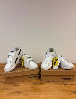 2 Reebok Kinder Sneaker Gr. 31 & 30,5 - Hamburg