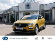 VW T-Roc, 1.0 TSI Style, Jahr 2021 - Grimmen