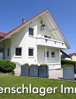 Fast wie neu! Sehr gepflegtes Einfamilienhaus mit Doppelgarage in ruhiger Wohnlage von Lauterhofen - Lauterhofen