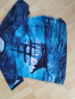 Shirt mit Schiffs Motiv - Lahr (Schwarzwald) Zentrum