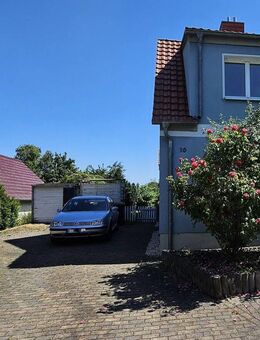 Familienglück mal zwei: Zwei Wohnhäuser mit Garten in bester Lage von Erfurt - Erfurt