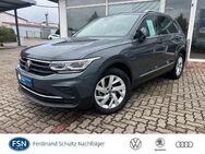 VW Tiguan, 1.5 TSI Move, Jahr 2023 - Teterow