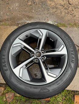Original Jaguar E Pace F Pace Tempo 19 " Alu Felgen Stil 5119 Diamant Komplettsatz mit neuer Good Year Bereifung - Berlin Spandau