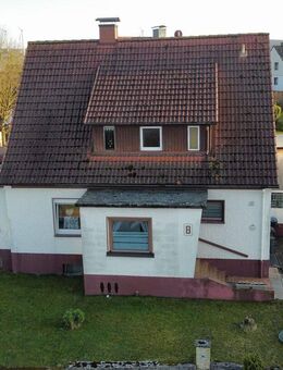 Freistehendes Einfamilienhaus mit exzellenter Ausstattung in Einbeck / Naensen - Einbeck