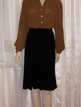 Pompöös Gr. 44 - Worms