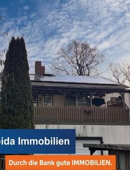 Zweifamilienhaus in ruhiger Lage, mit Solaranlage und Brunnen! - Mittweida