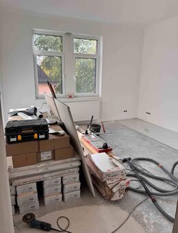 *Erstbezug nach Komplettsanierung* Schicke, helle 3-Zimmer-Altbauwohnung in der Bismarckstraße gegenüber Offenbach Hbf! - Offenbach (Main)