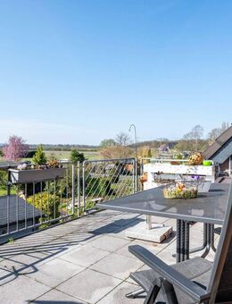 KEINE KÄUFERPROVISION Tolle Maisonettewohnung mit Balkon und Garten zwischen Bielefeld und Salzuflen - Bad Salzuflen