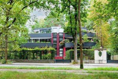 Exklusive Maisonettewohnung mit kleinem Garten am Messelpark