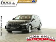 Skoda Superb, Combi, Jahr 2024 - Oelde Zentrum