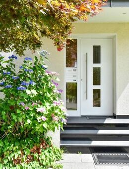 Attraktives Zweifamilienhaus mit großem Grundstück im beliebten Burgaltendorf - Essen