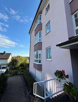 Helle 3-Zimmer-Wohnung mit Balkon – gepflegte Wohnanlage nahe Krankenhaus - Kitzingen