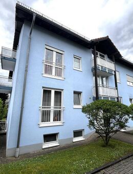 Gepflegte 2 ZKB-Eigentumswohnung mit 2 Balkonen im Wohngebiet - Sankt Ingbert