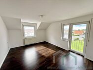 ** Dachgeschosswohnung mit offener Küche in Leipzig-Holzhausen ** - Leipzig