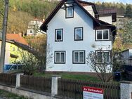 Zweifamilienhaus, auch geeignet zum Umbau als Einfamilienhaus, im unteren Ort von Schwarzburg - Schwarzburg