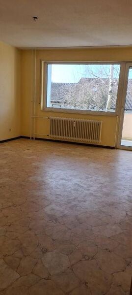 Gemütliche 2 ZKB Wohnung mit Balkon in guter Lage