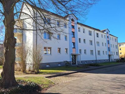 Gepflegte 4-Zimmer-Eigentumswohnung mit Balkon nahe Uni-Klinikum