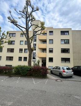 4,5-Zi.-Eigentumswohnung mit gr. Balkon und Pkw-Außenstellplatz in Bad Schwartau (Mühlenteich) - Bad Schwartau
