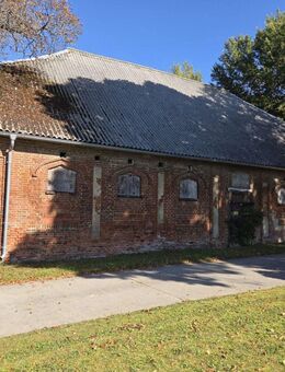 Ehemaliges Kutscherhaus - Pferdestall wartet auf neue Ideen - Woldegk