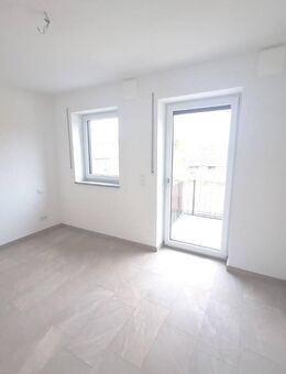 Weitläufige 2-Zimmer-Dachgeschosswohnung im KfW 40+ Standard Modern. Lichtdurchflutet. Nachhaltig. - Kößlarn