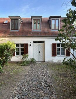 Einmaliges Einfamilienhaus in bester Innenstadlage, denkmalgeschützt mit Gartenanteil - Potsdam