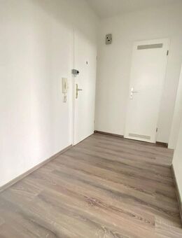 Frisch renovierte Singlewohnung mit Balkon - Hagen (Stadt der FernUniversität)