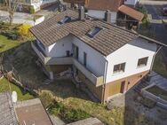 SANIERUNGSBEDÜRFTIGES EIN- BIS ZWEIFAMILIENHAUS MIT POTENTIAL & AUSBLICK INS GRÜNE - Waldbronn