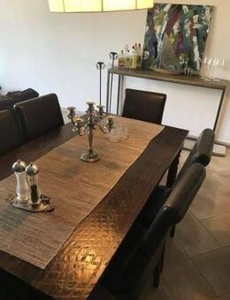 Eine schöne vollständig möblierte 2 Zimmer Wohnung/ Balkon/ offene Küche / Alsterblick / ab 01.09.2025 frei bis 2-4 Jahre ! - Hamburg