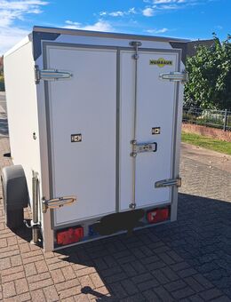 Kofferanhänger Humbaur 1300kg - Bad Segeberg