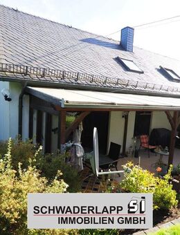 Einfamilienhaus mit separatem Apartment und großem Nebengebäude - Dierdorf